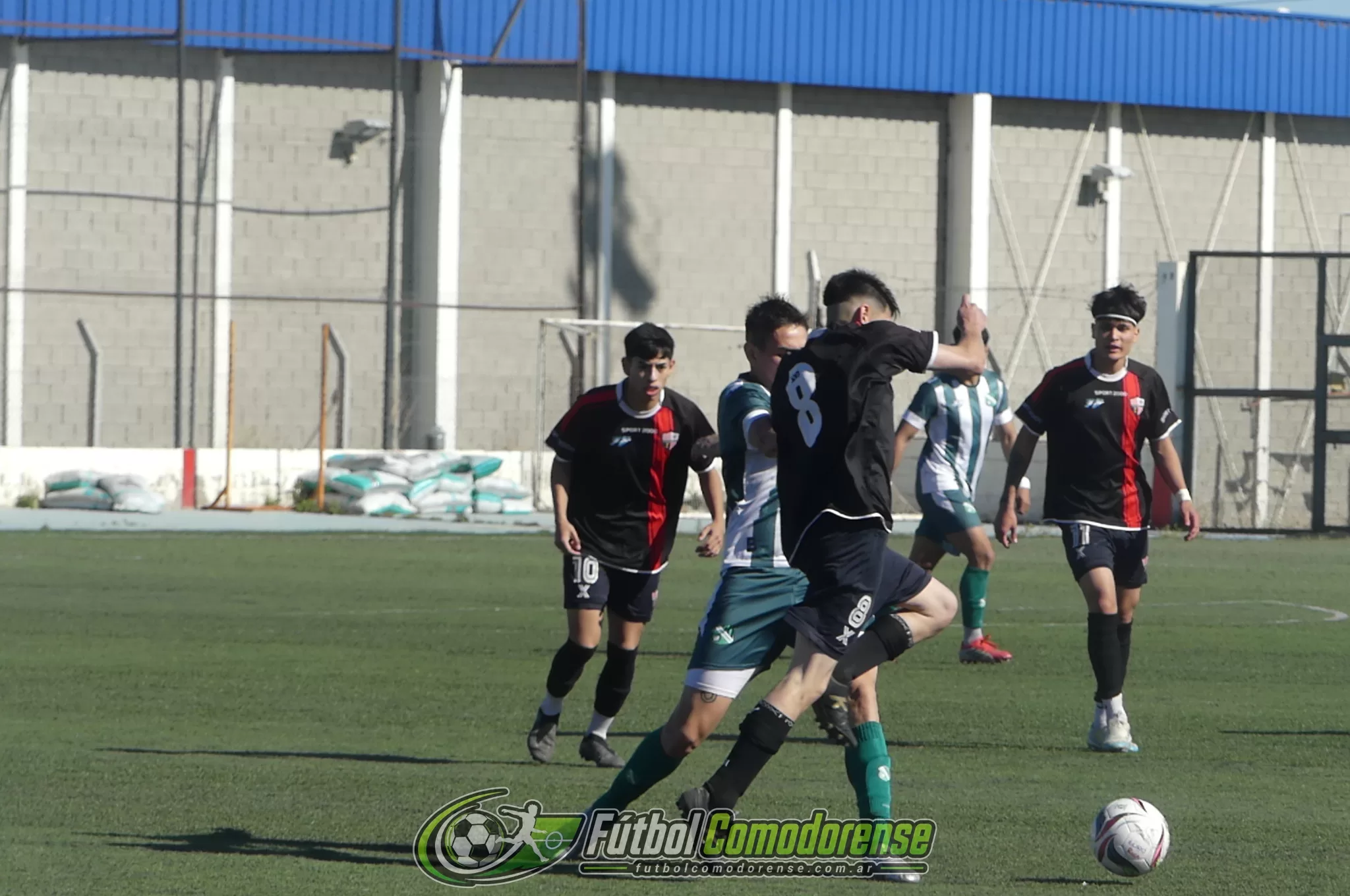 ROCA GANO Y SIGUE LIDER