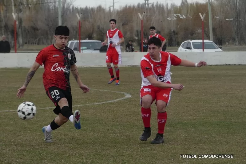 SARMIENTO Y SAAVEDRA ARRANCARON GANANDO